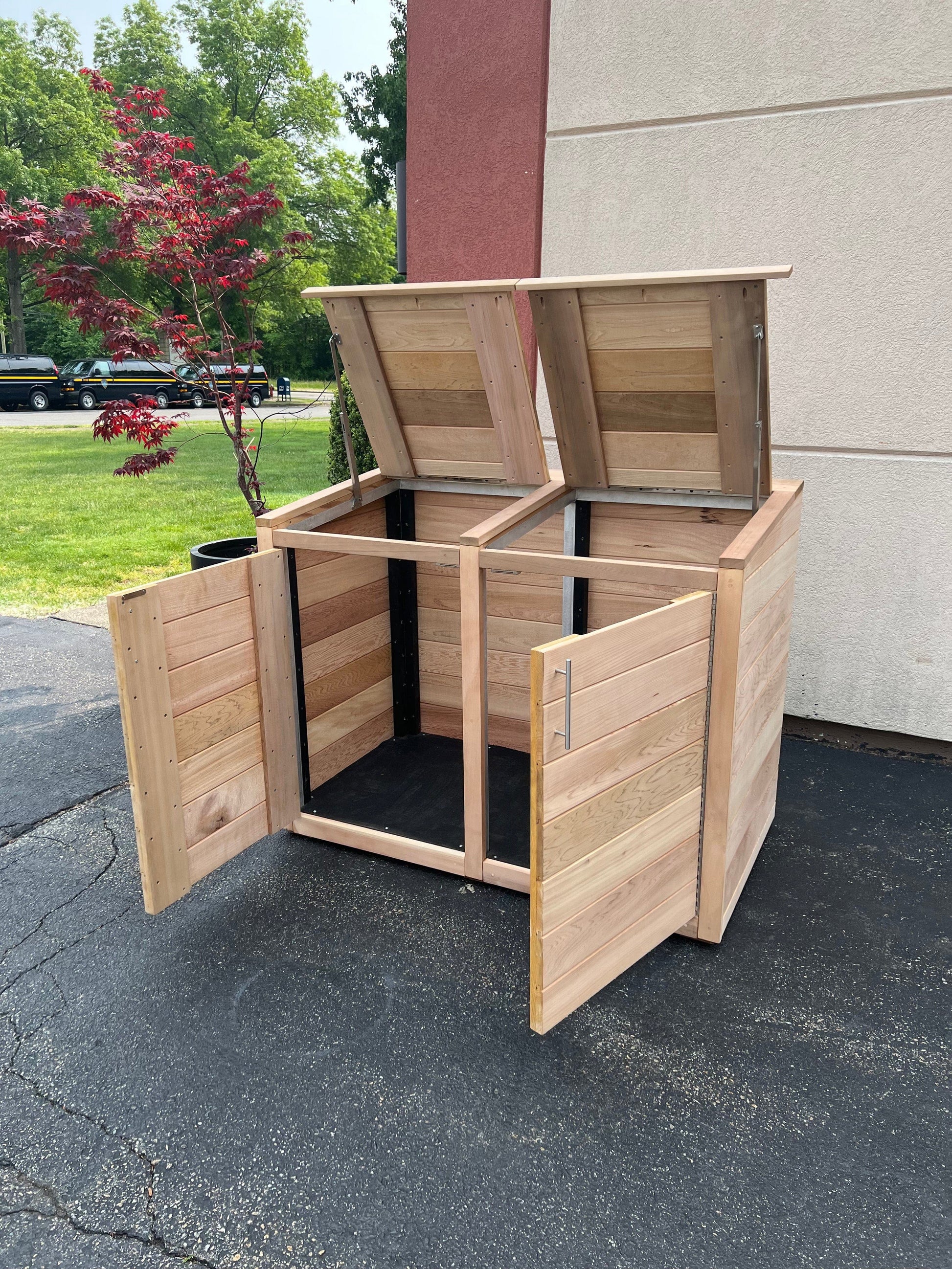 Cedar Trash Enclosure - The Carpentry Shop Co. NY