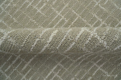 Quick Ship 8x10, 9x12 Beige Contemporary Hand Tufted Wool Rug.