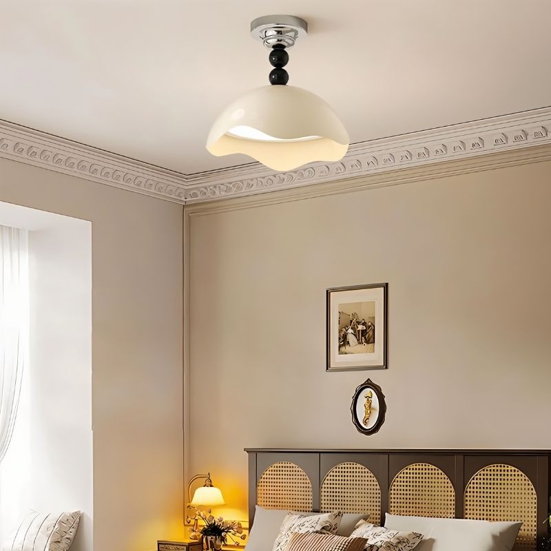 Qyron Ceiling Light