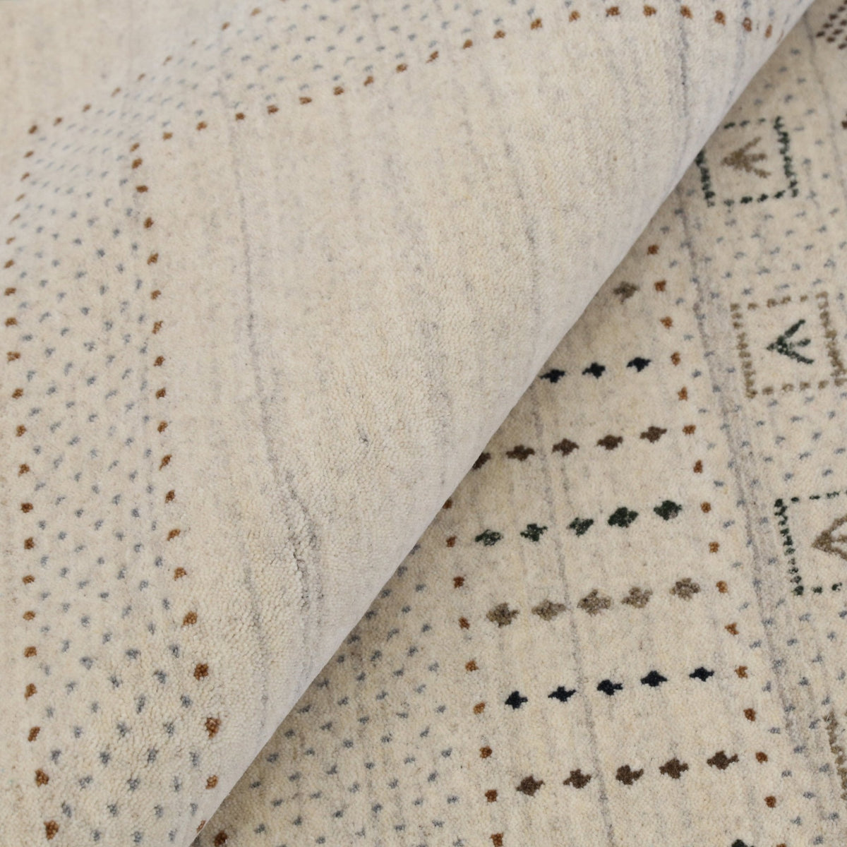 Beige Gabbeh Design Hand Loomed Wool Area Rug.