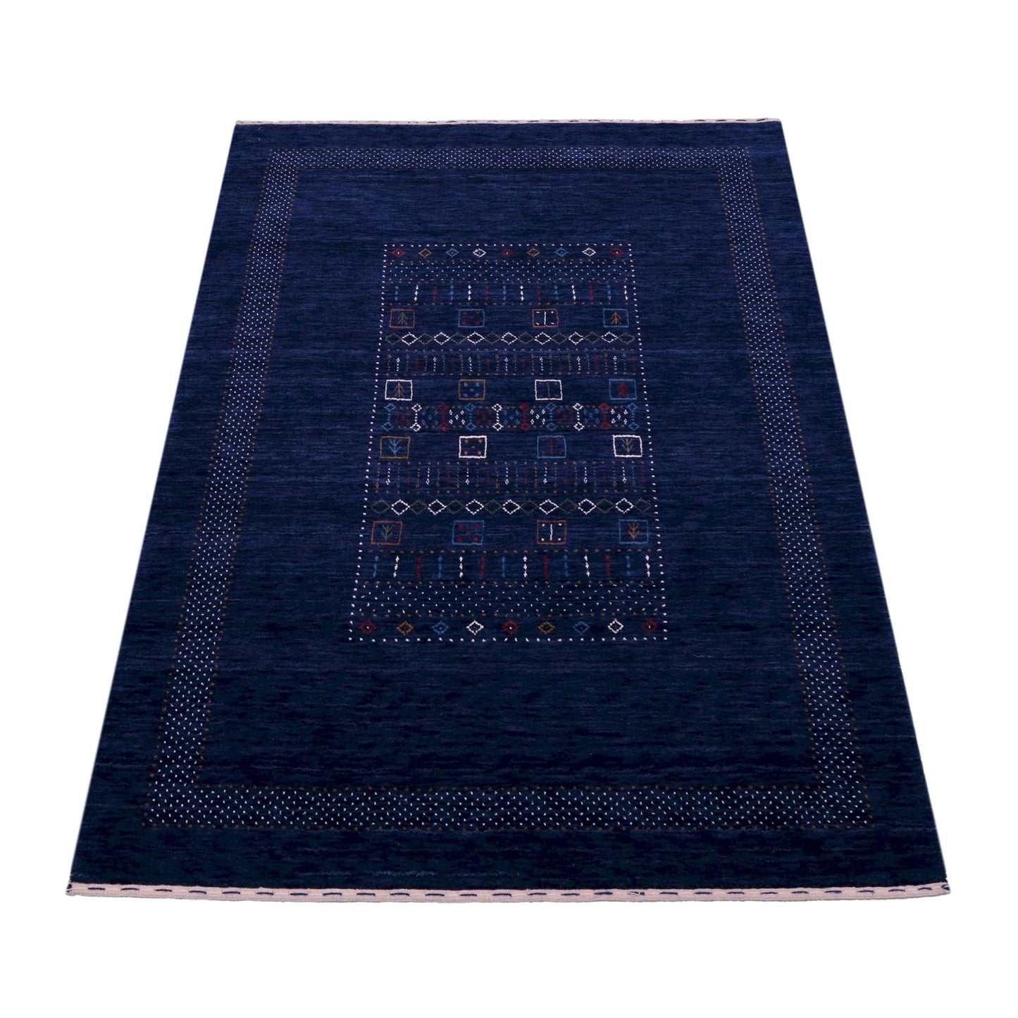 Blue Center Pattern Hand Loomed Wool Area Rug