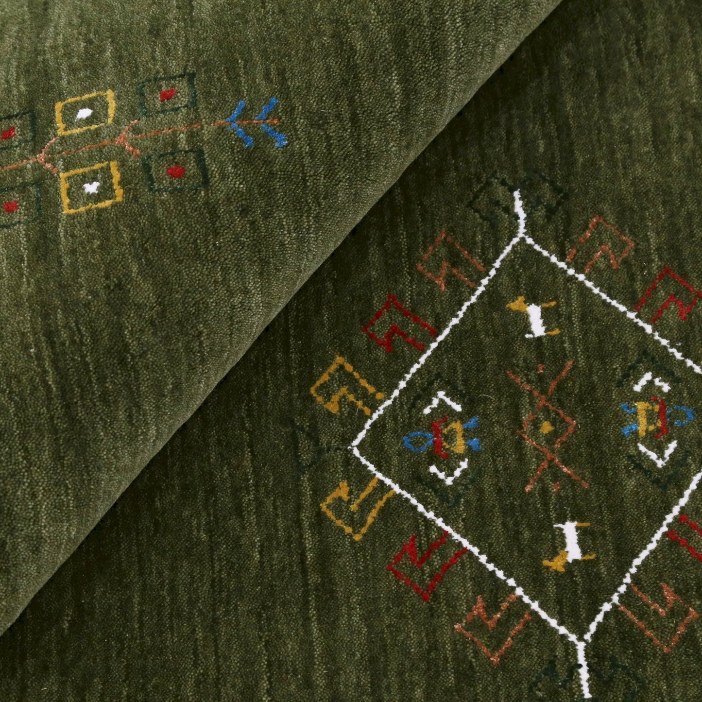 Green Tribal Center Medallion Hand Loomed Wool Area Rug