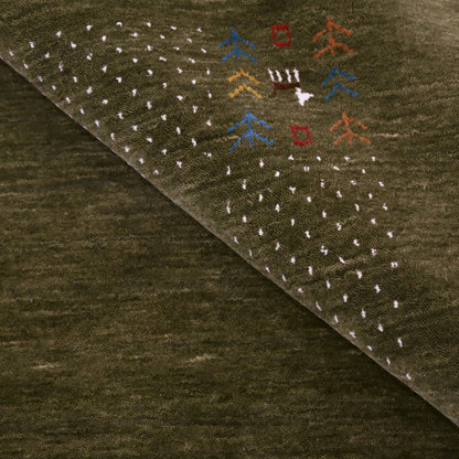 Solid with Border Patterns Hand Loomed Wool Area Rug.