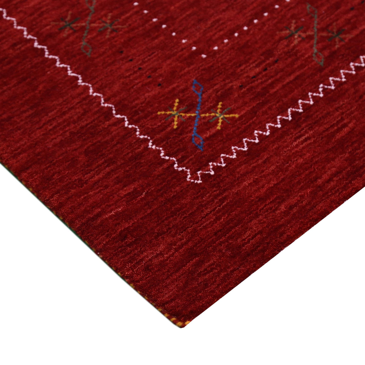 Red Gabbeh Border Design Hand Loomed Wool Area Rug.