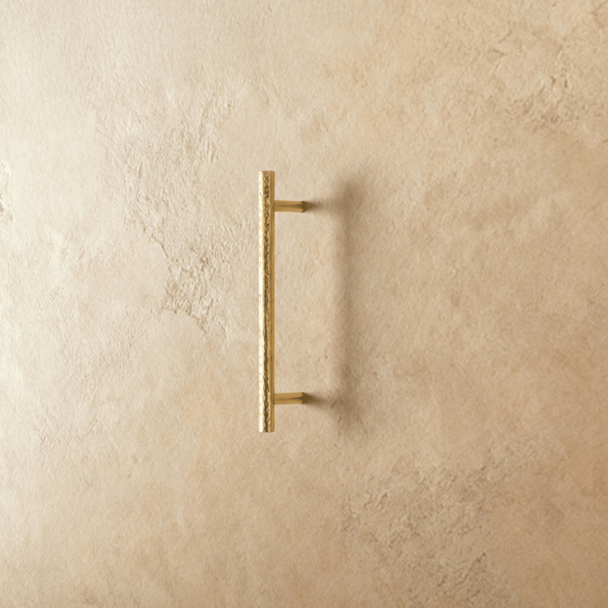 Remy Knob And Pull Bar.