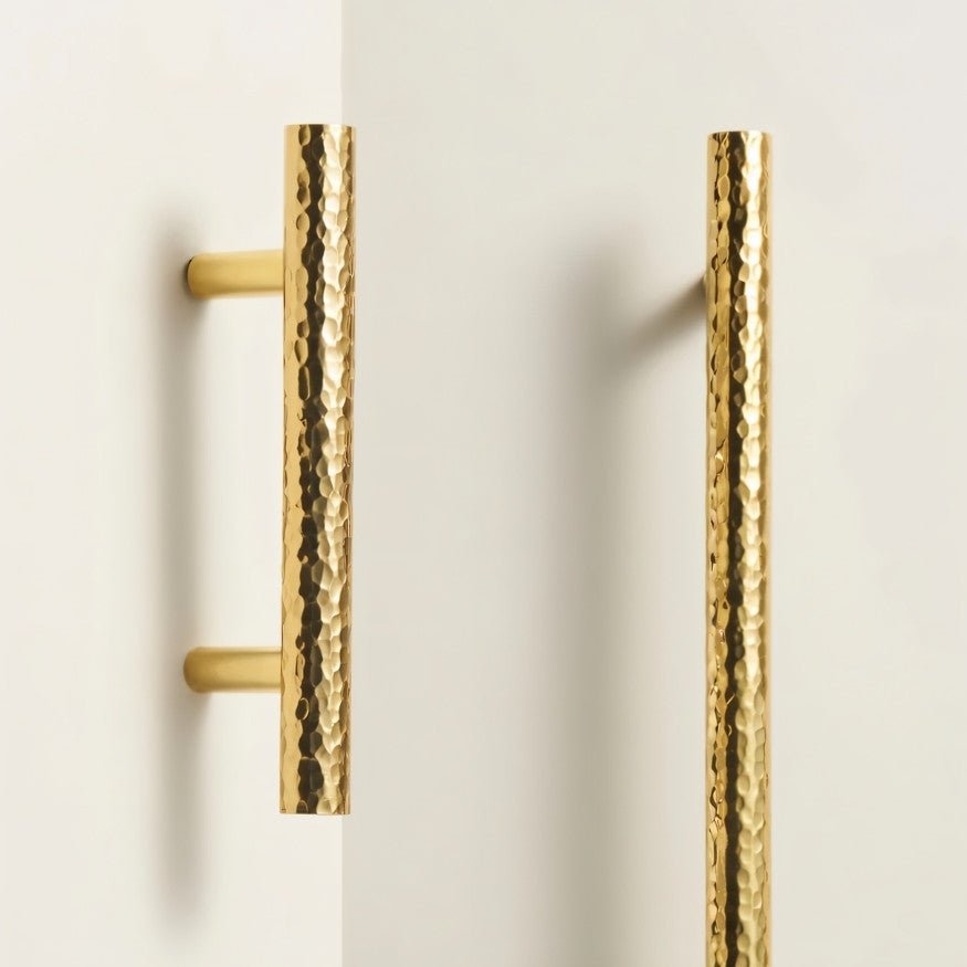 Remy Knob And Pull Bar.