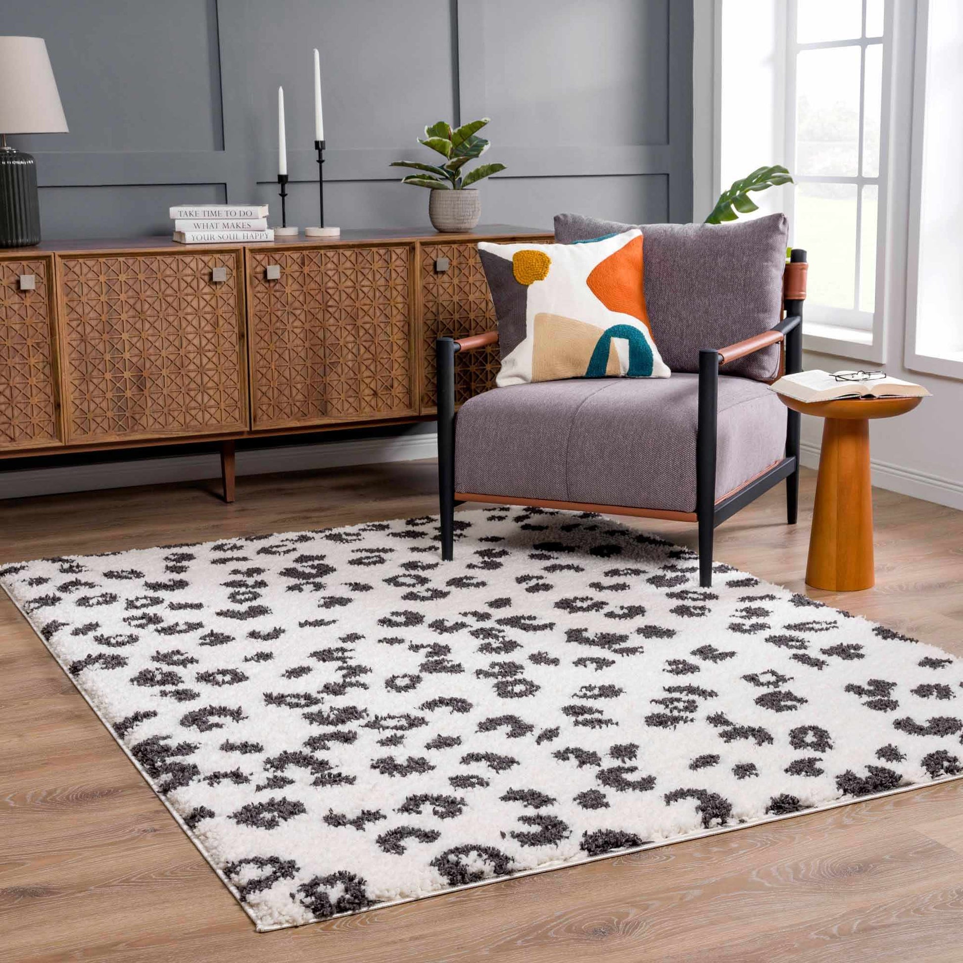 Boutique Rugs Rugs Zhen Black & White Area Rug