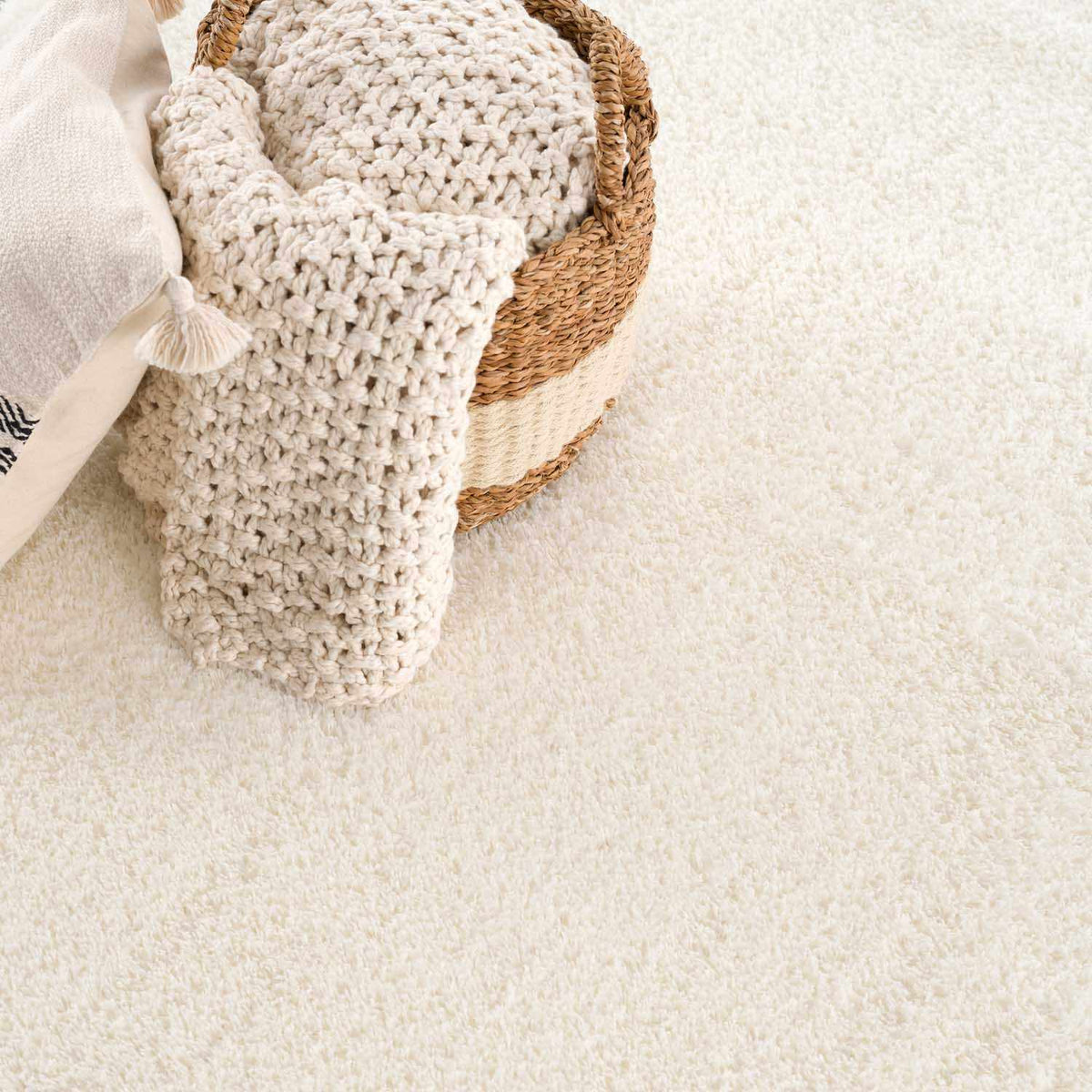 Crevalo Cream Subtle Wavy Abstract Modern Minimalist Polyester Machine Woven Area Rug