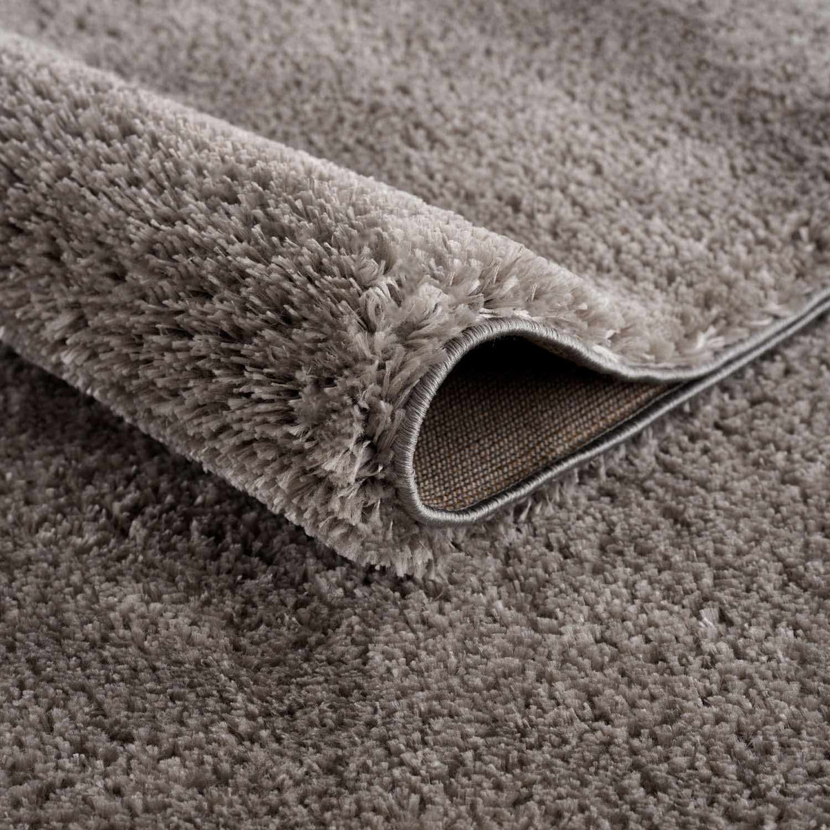 Charven Charcoal Subtle Wavy Abstract Modern Minimalist Polyester Machine Woven Area Rug