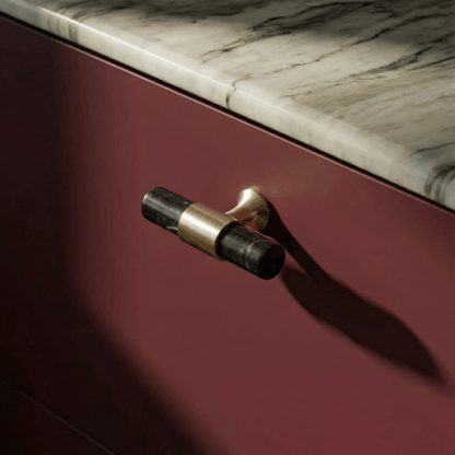 Seline Pull Bar.