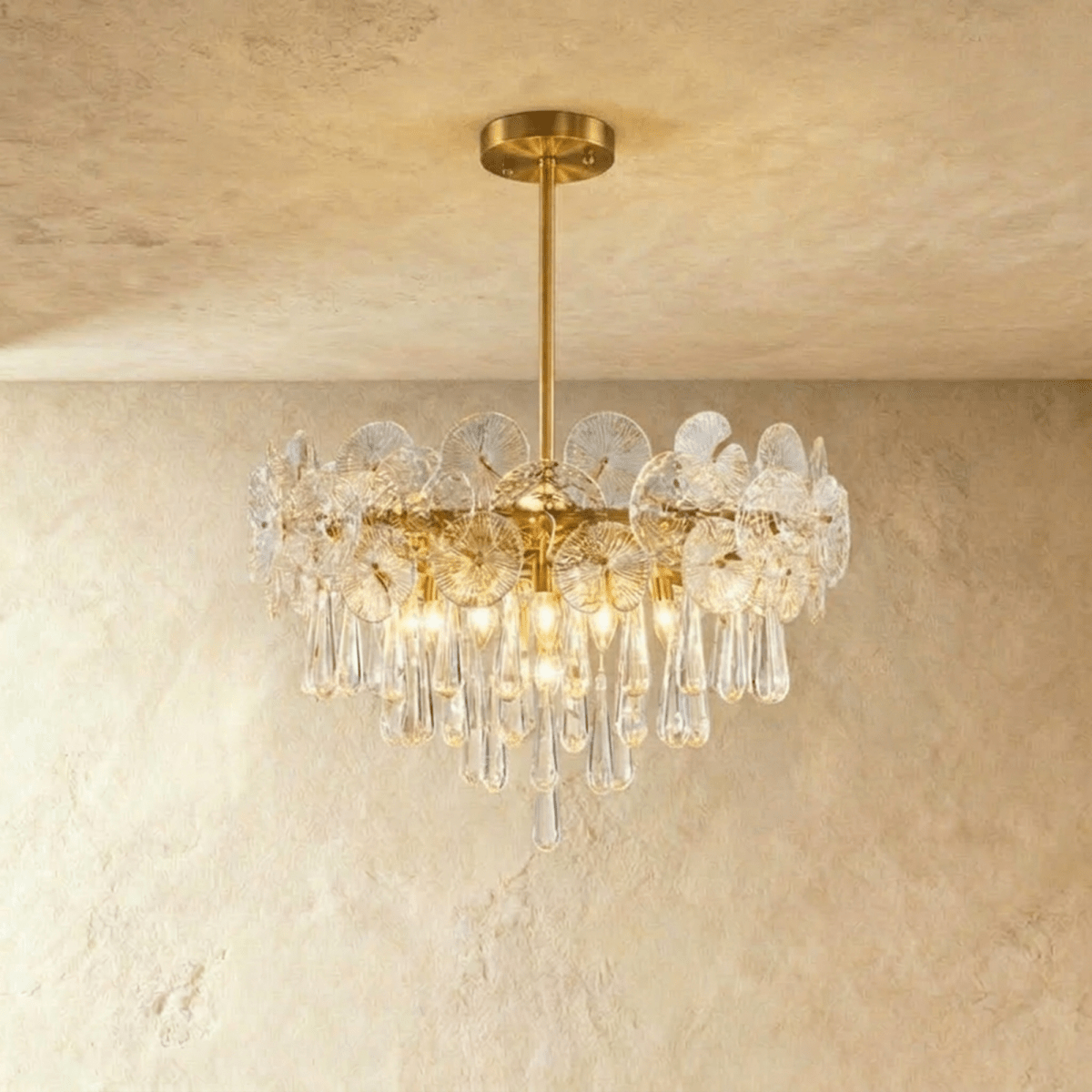 Seru Chandelier.