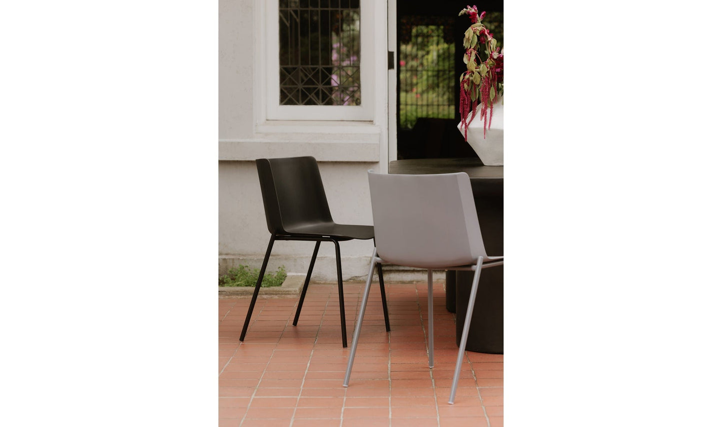 Moe's SILLA OUTDOOR DINING CHAIR- SET OF TWO (BLACK)