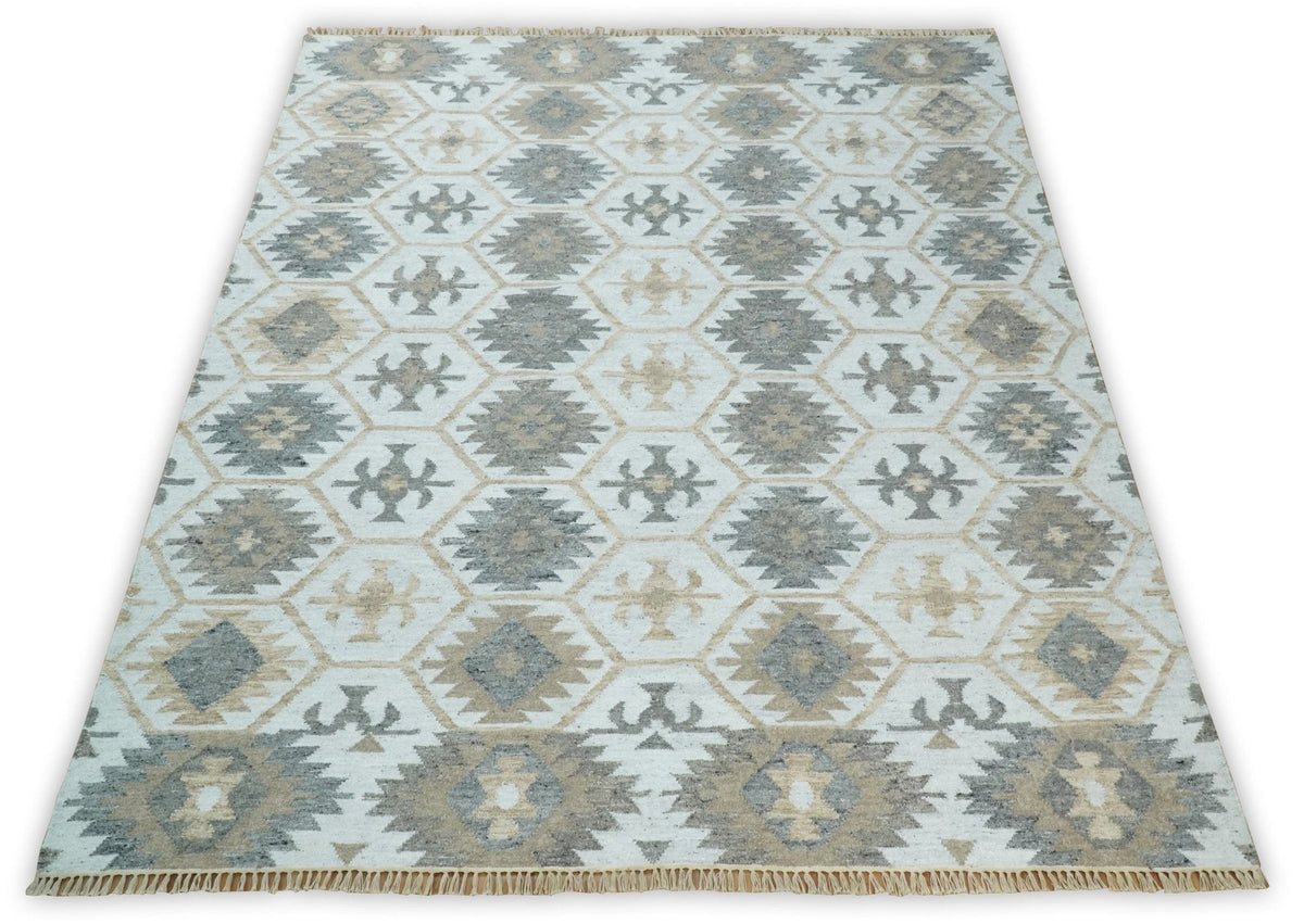 Ivory And Beige Modern Style Fine Wool and Viscose Rug.