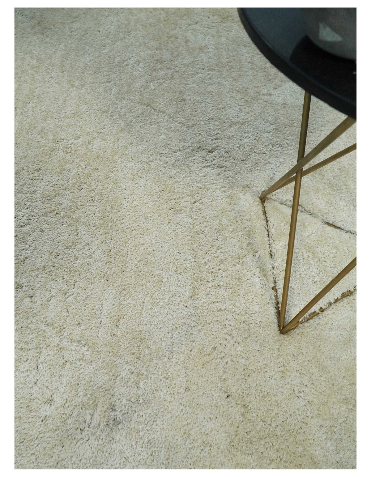 Solid Plush and Soft 3x5, 4x6 and 5x7 Hand Woven Shag Ivory Area Rug | SHAG1.