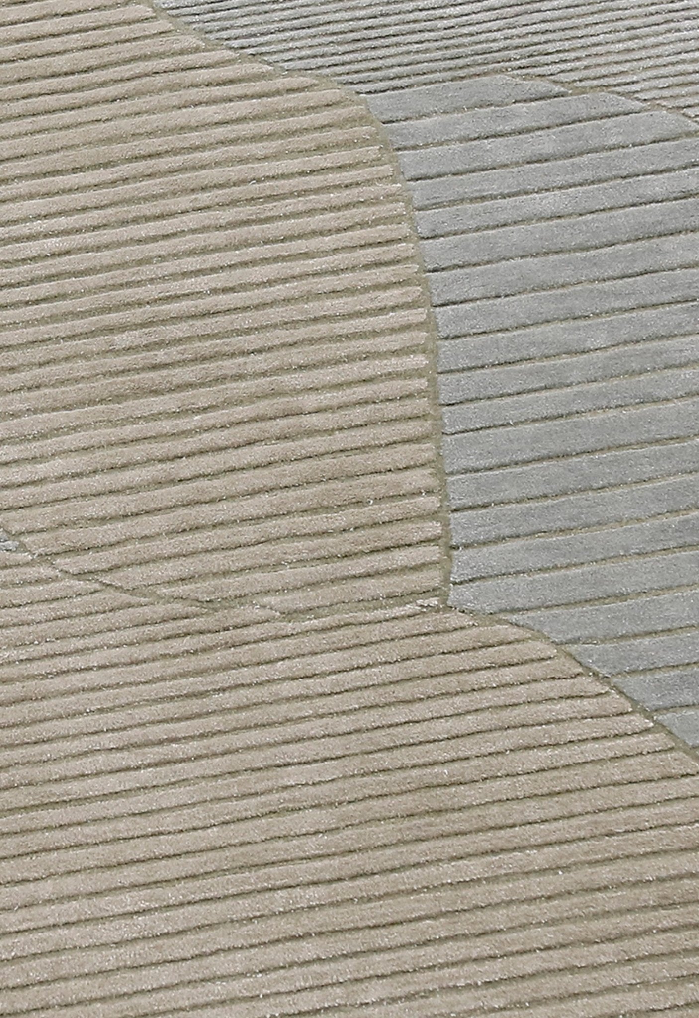 Stone Modern Ripple Beige And Gray Hand Tufted 5x7 Wool Rug