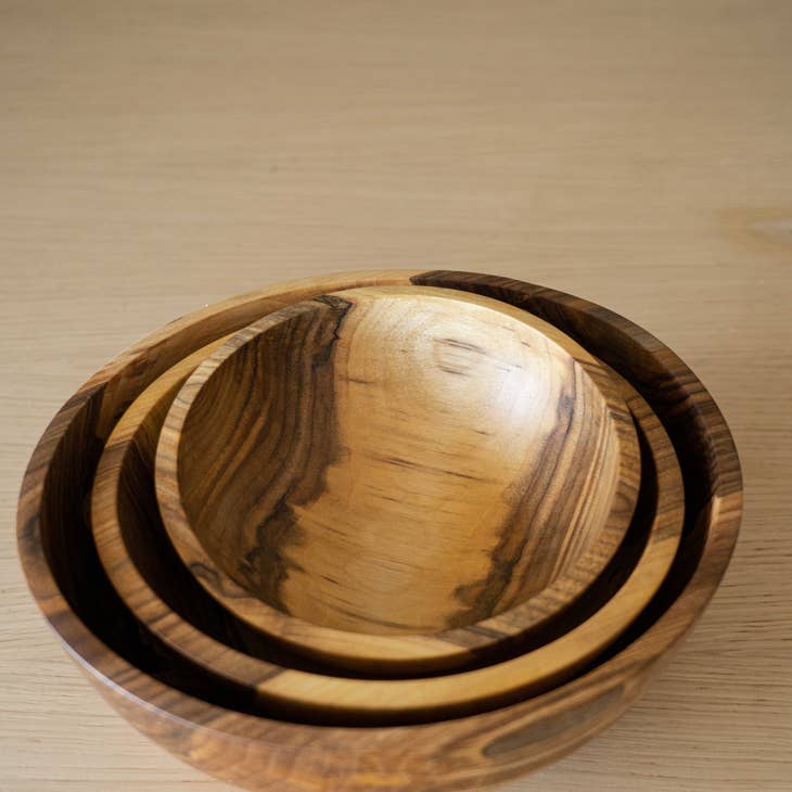 Ethical Trade Co Tabletop Hand-Carved Ukrainian Walnut Wood Fruit Bowl