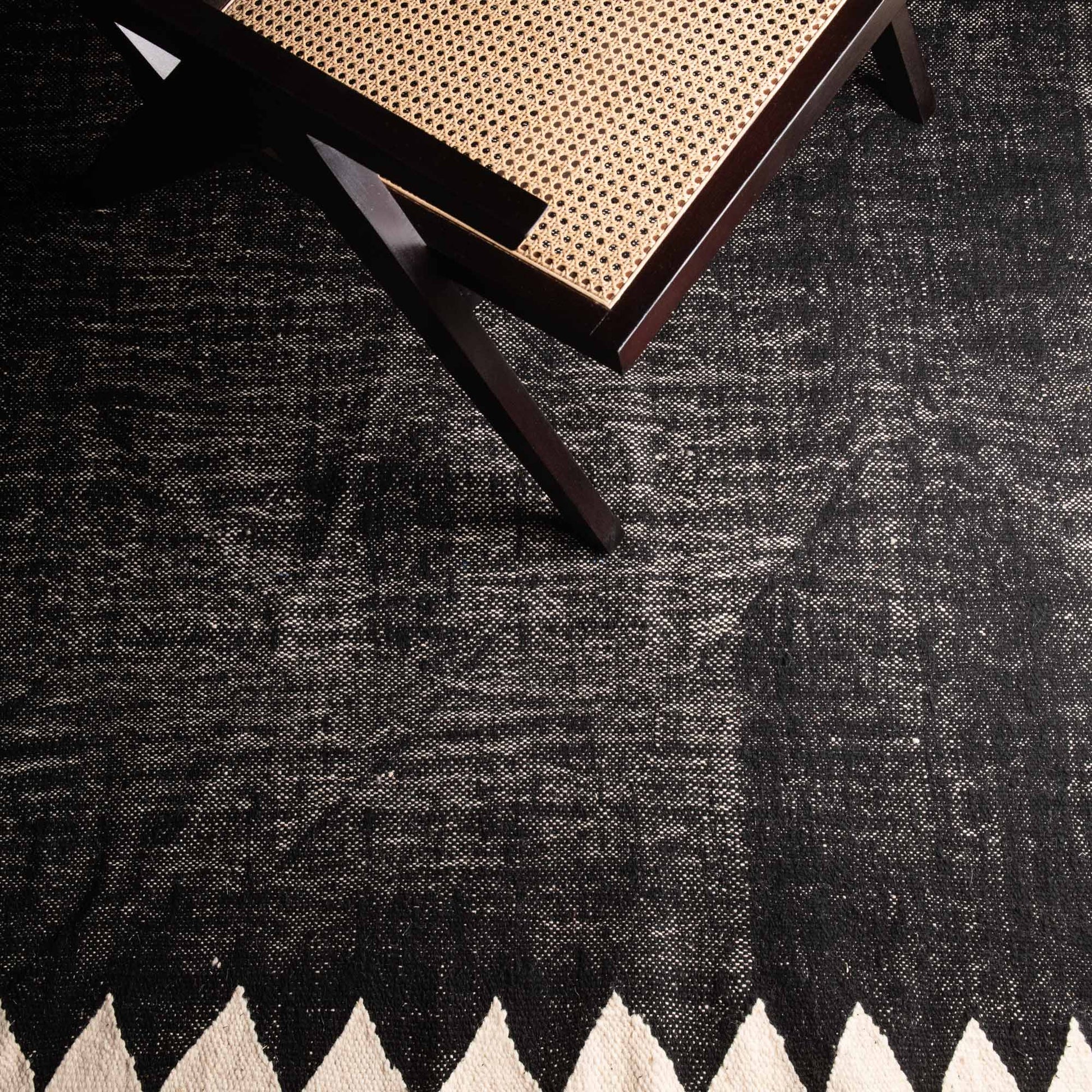 Benisouk taznakht rug Afou - Taznakht kilim rug 7.4x9.9 ft | 225x302 cm Afou - Taznakht kilim rug 7.4x9.9 ft | 225x302 cm