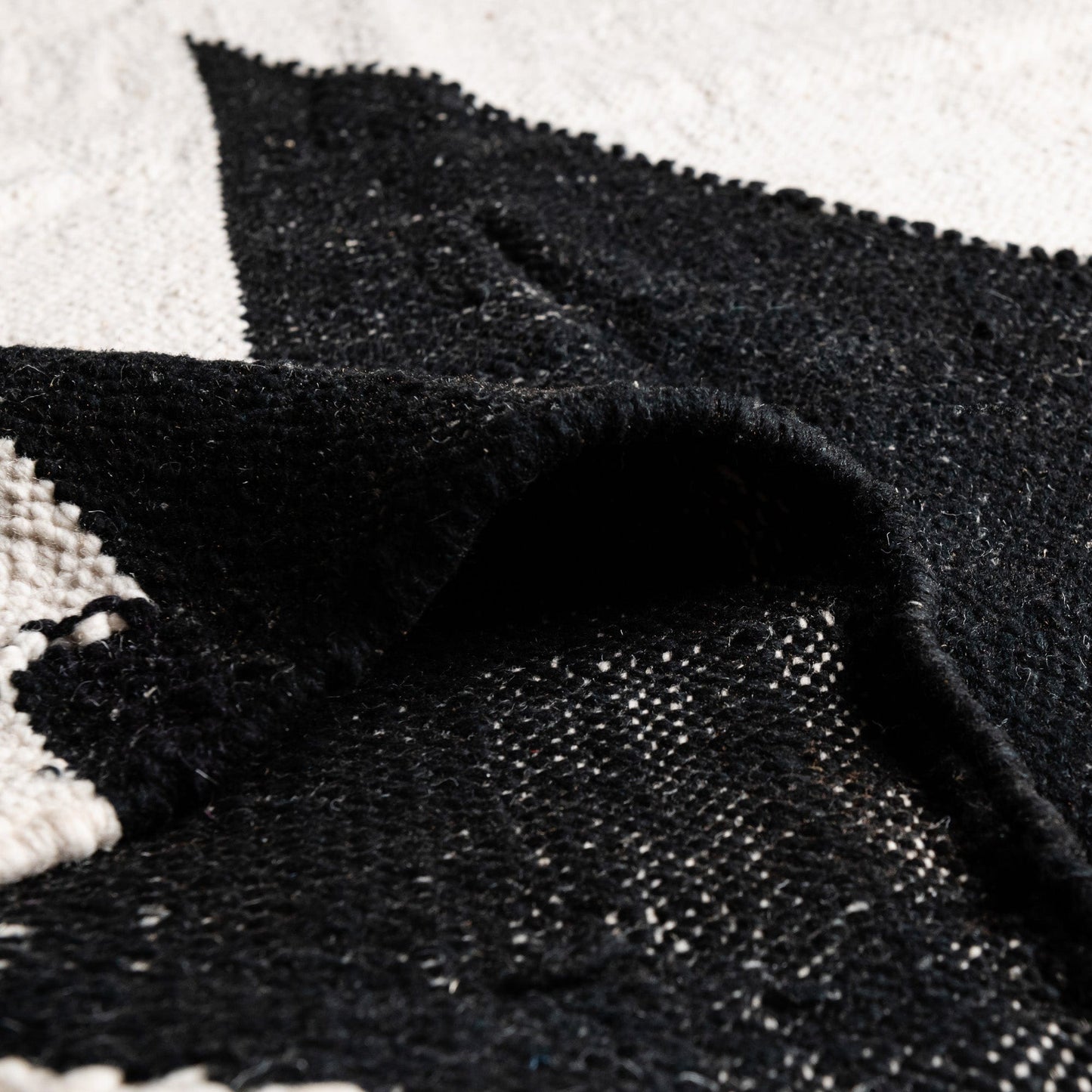 Benisouk taznakht rug Alya - Flatweave Moroccan rug Alya - Flatweave Moroccan rug