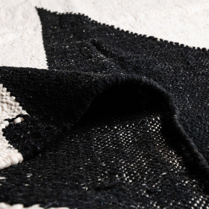 Benisouk taznakht rug Alya - Flatweave Moroccan rug Alya - Flatweave Moroccan rug