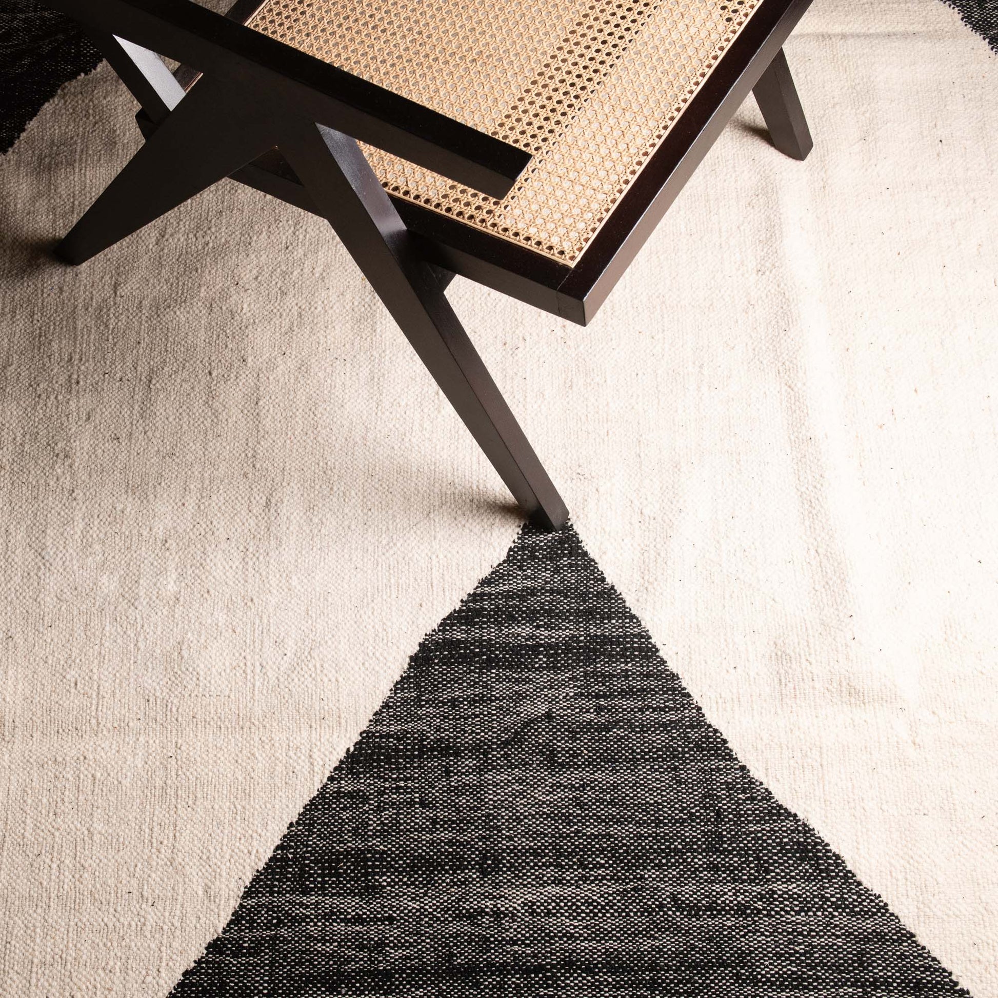 Benisouk taznakht rug Alya - taznakht kilim rug Alya - taznakht kilim rug