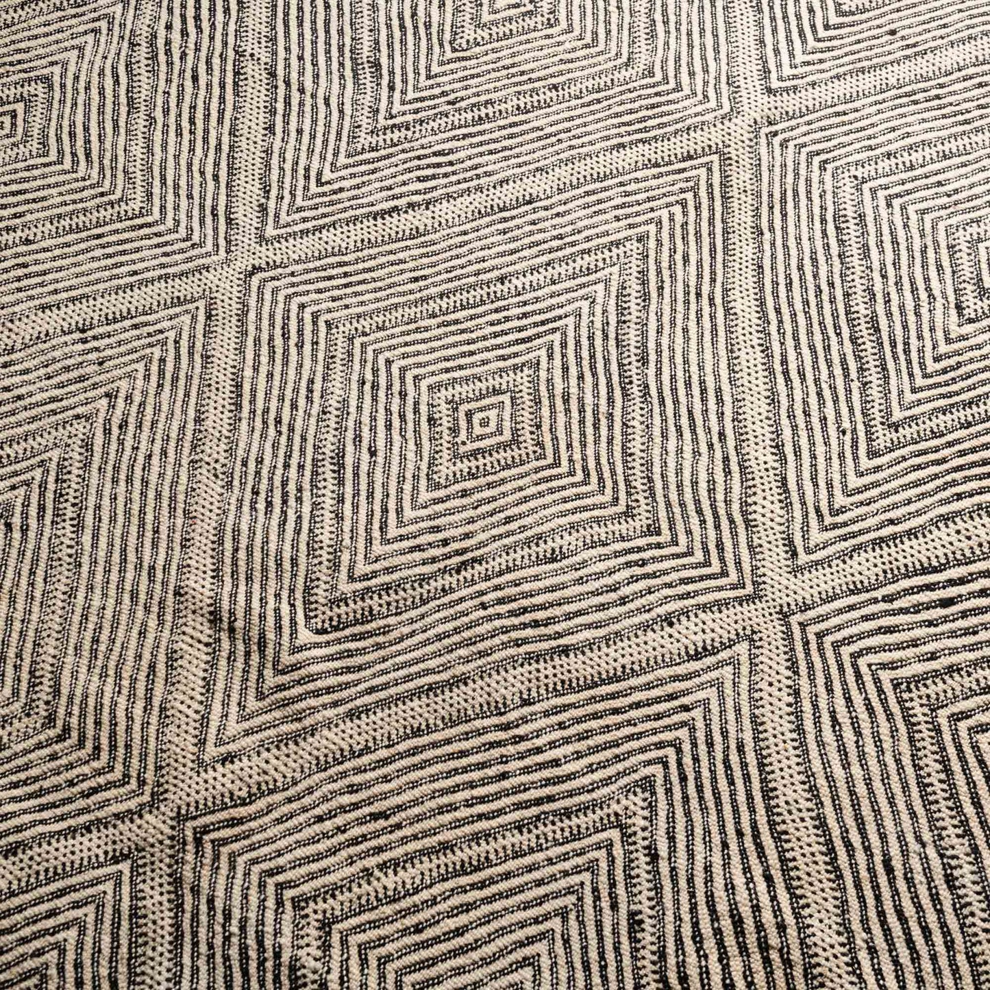 Benisouk taznakht rug Aya - taznakht kilim rug Aya - taznakht kilim rug