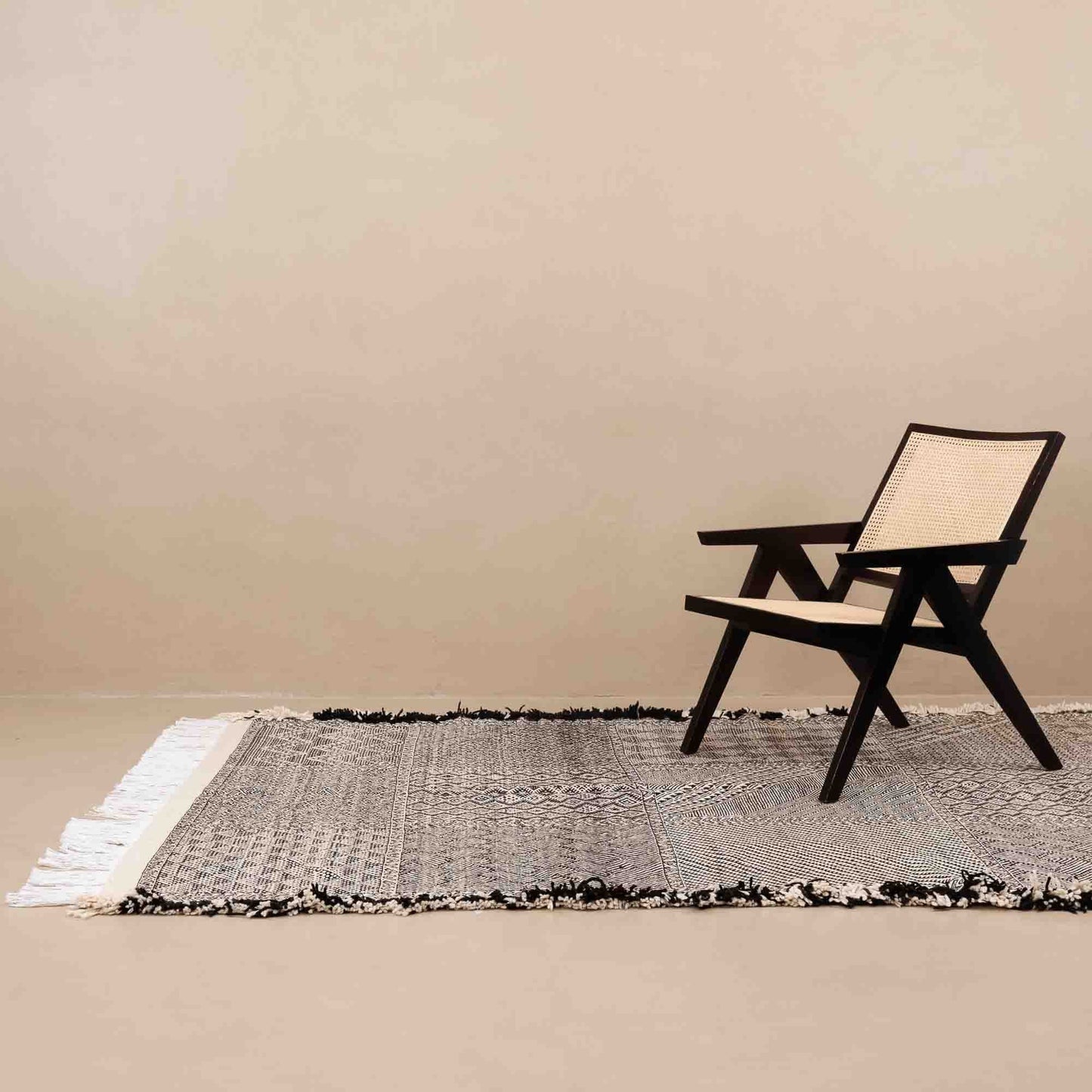 Benisouk taznakht rug Souraya - taznakht kilim rug Souraya - taznakht kilim rug