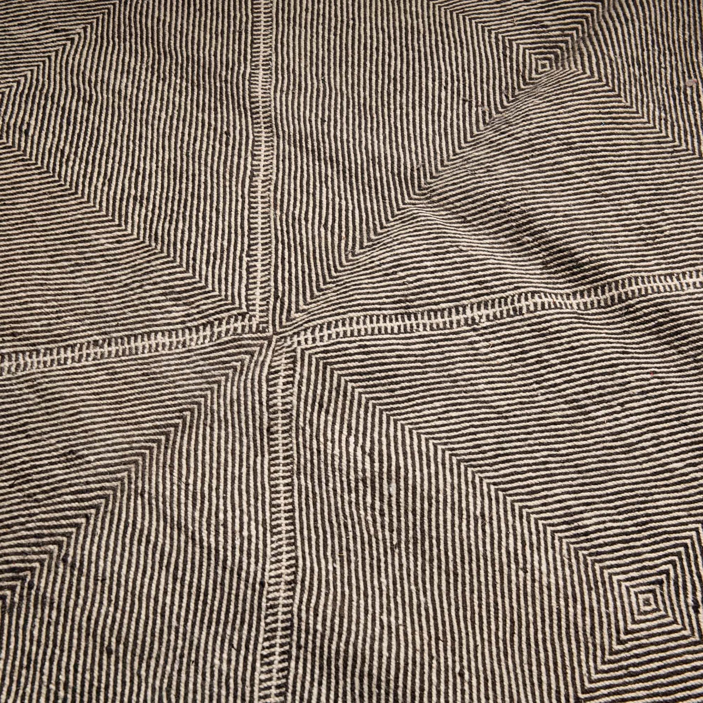 Benisouk taznakht rug Tamemt - taznakht kilim rug Tamemt - taznakht kilim rug