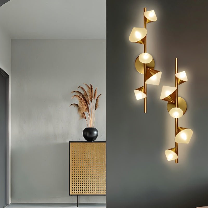 Teryna Wall Lamp.