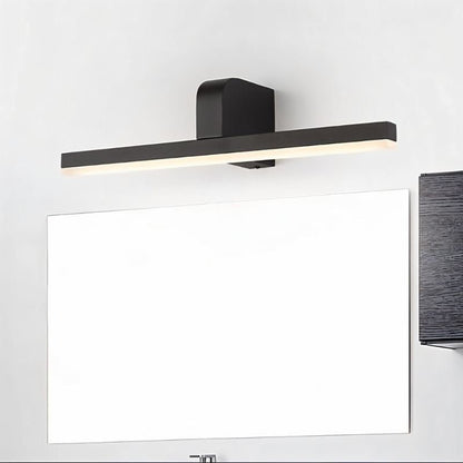 Tivora Wall Lamp