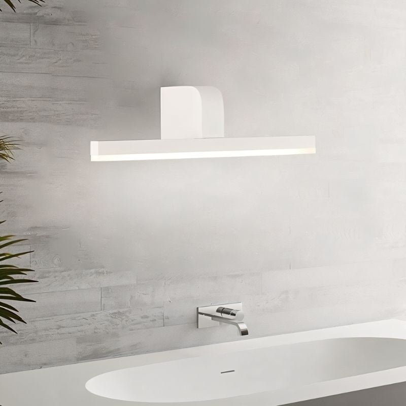 Tivora Wall Lamp