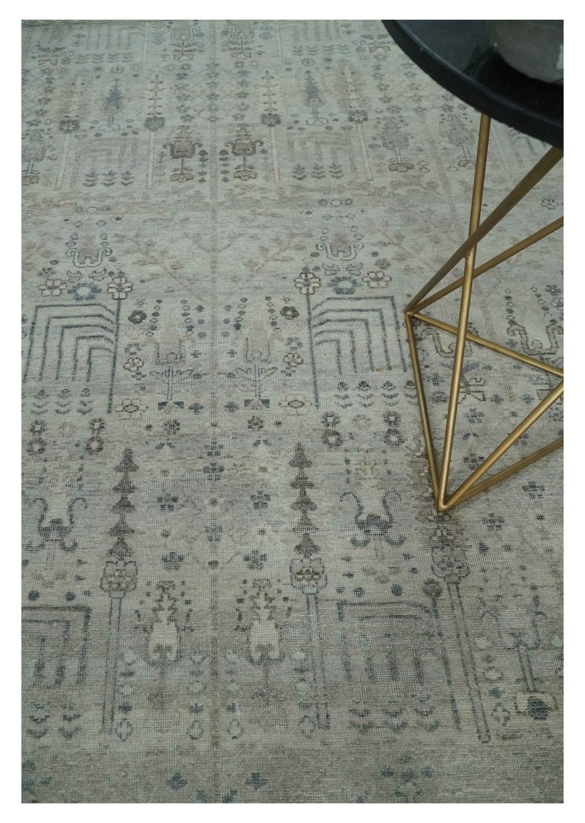 Tree of life Antique Distressed Finished Gray and Silver Low Pile Multi Size wool Area Rug.