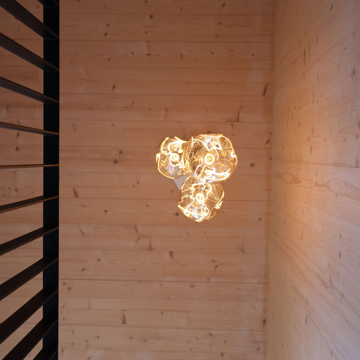 Triple Pendant in Brass + Voronoi III.