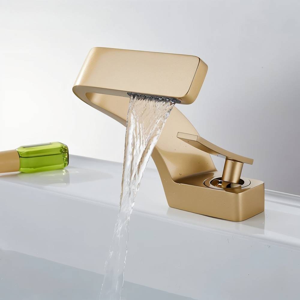 Vatn Bathroom Faucet