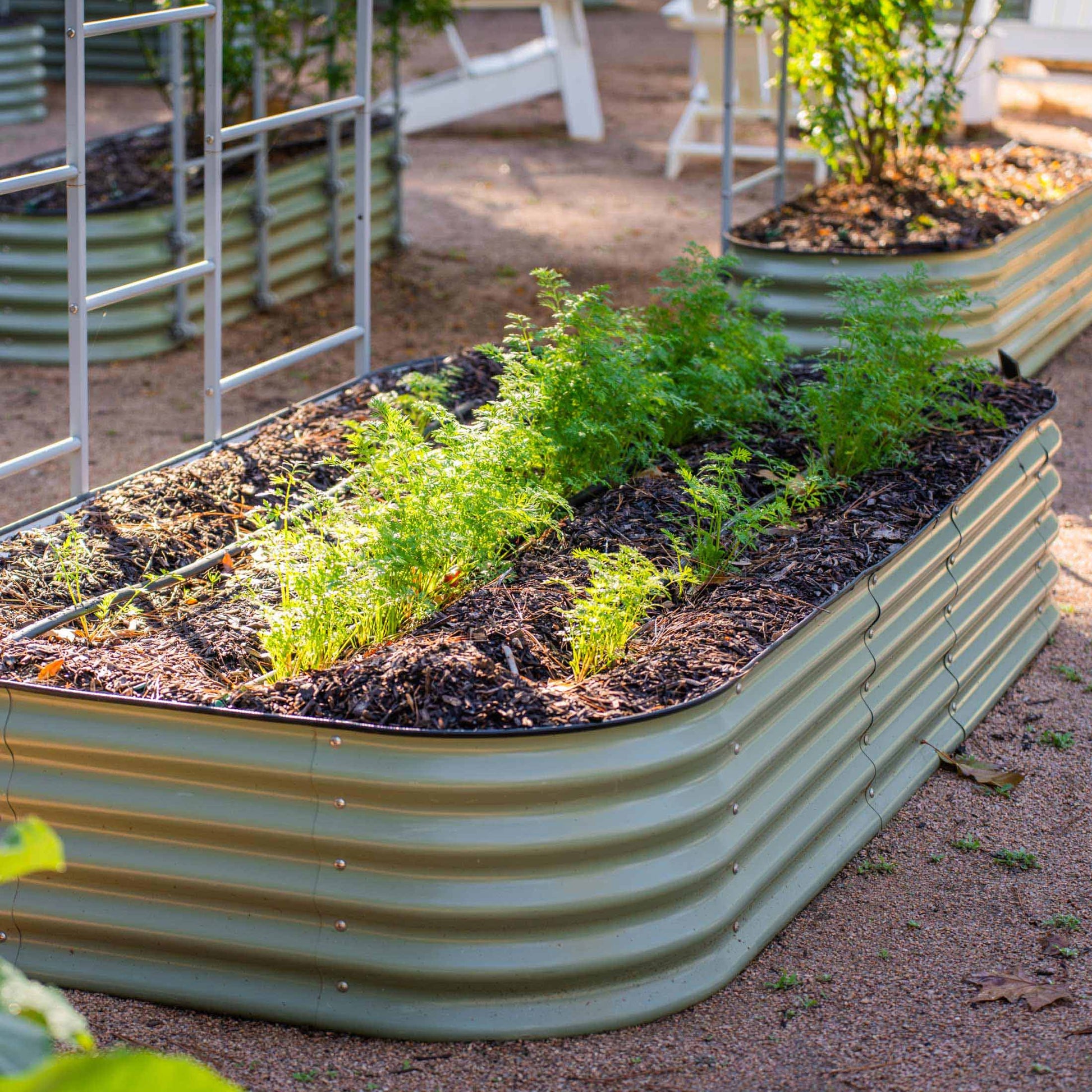 17" Tall 10 In 1 Jumbo Modular Metal Raised Garden Bed Kit.