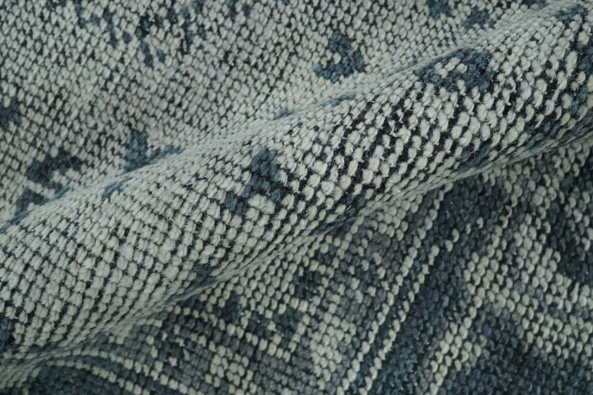 Vintage Style Distressed Traditional Hand Knotted Serapi Silver and Gray Multi Size Area Rug.