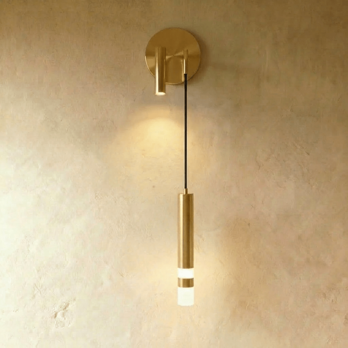 Washni Wall Lamp.