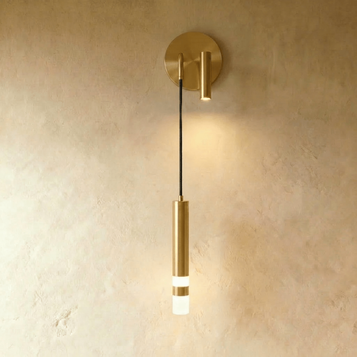 Washni Wall Lamp.