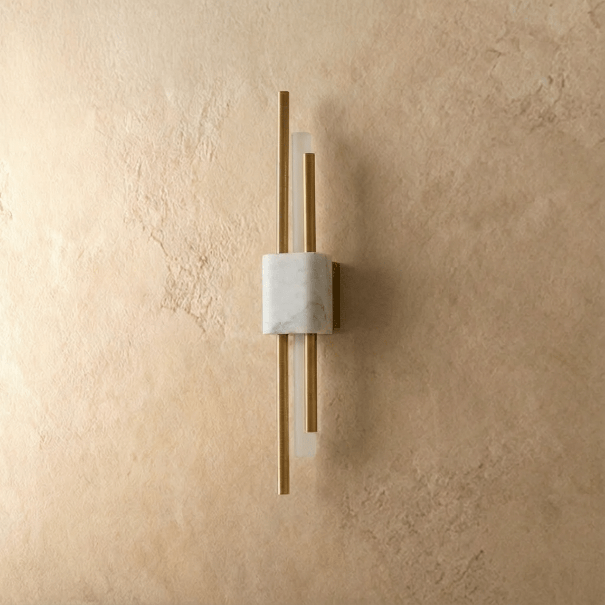 Yarok Wall Lamp.
