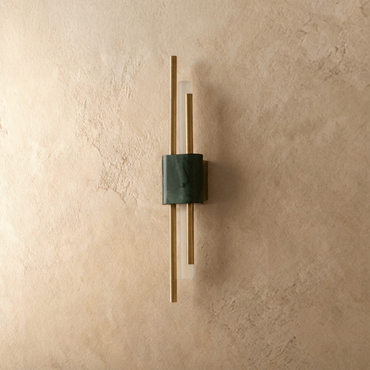 Yarok Wall Lamp.