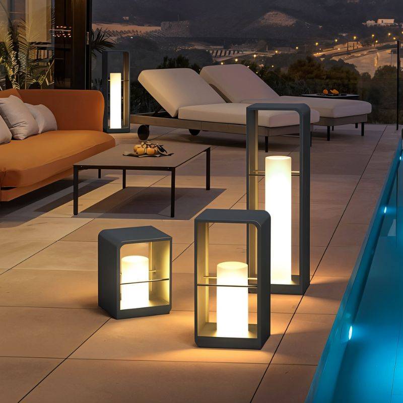Zence Outdoor Garden Lamp.