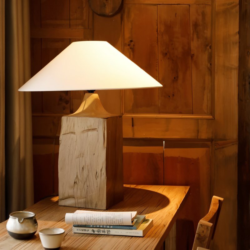 Zeran Table Lamp.