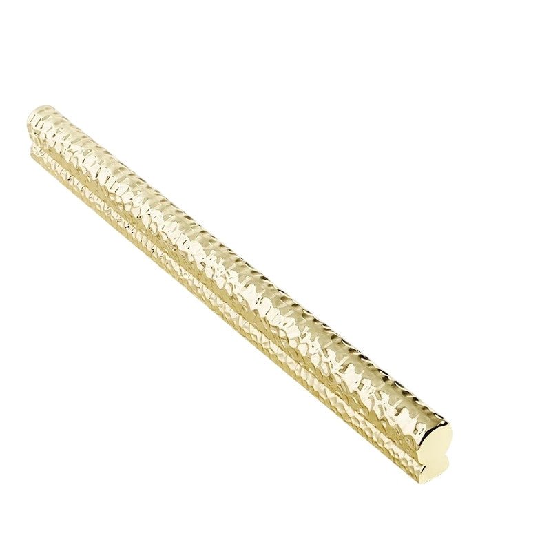 Zinta Pull Bar.