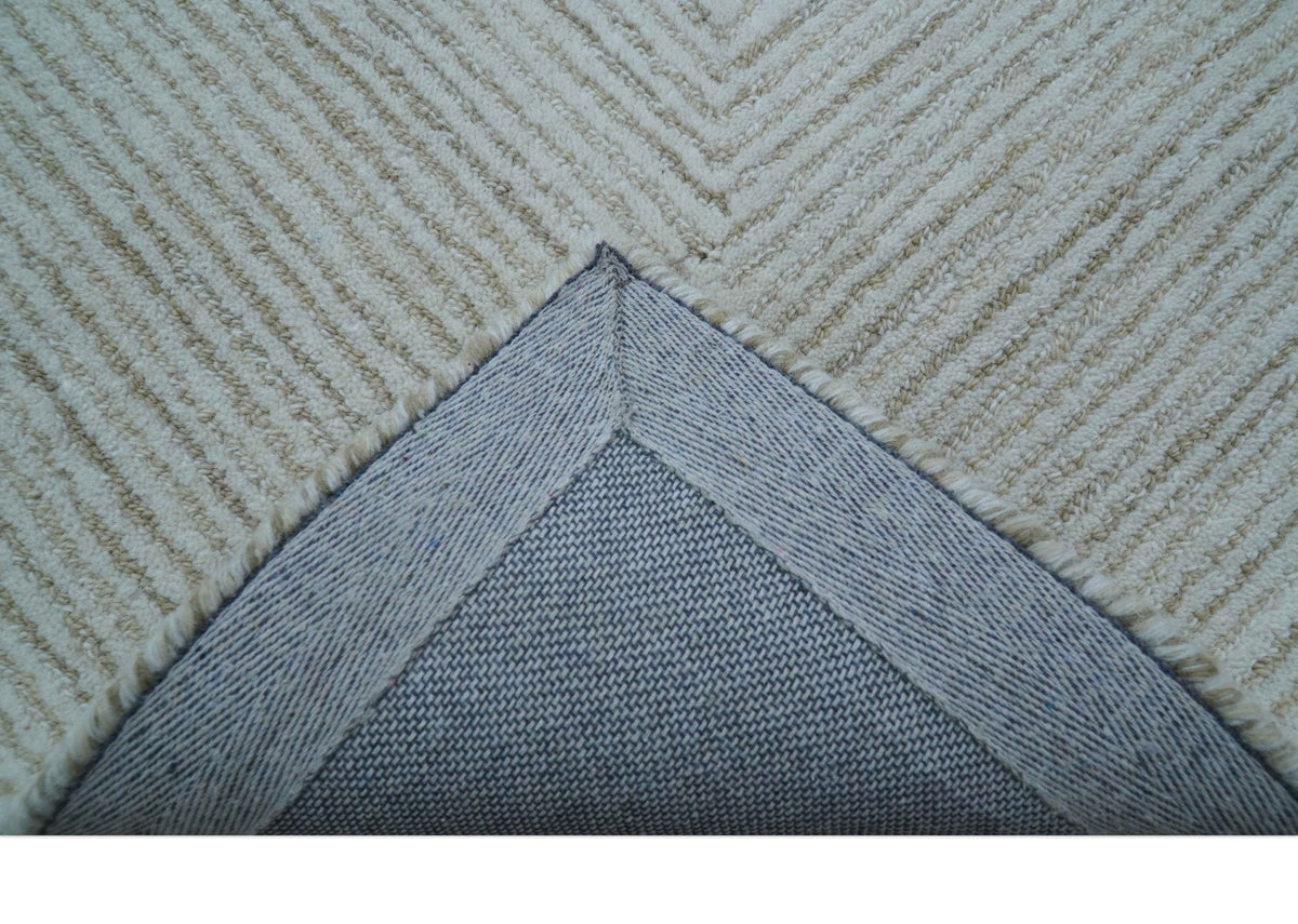 Zoha Custom Made Modern Style White And Beige Wool Rug.