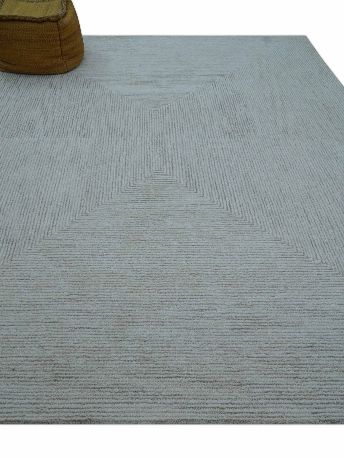 Zoha Custom Made Modern Style White And Beige Wool Rug.