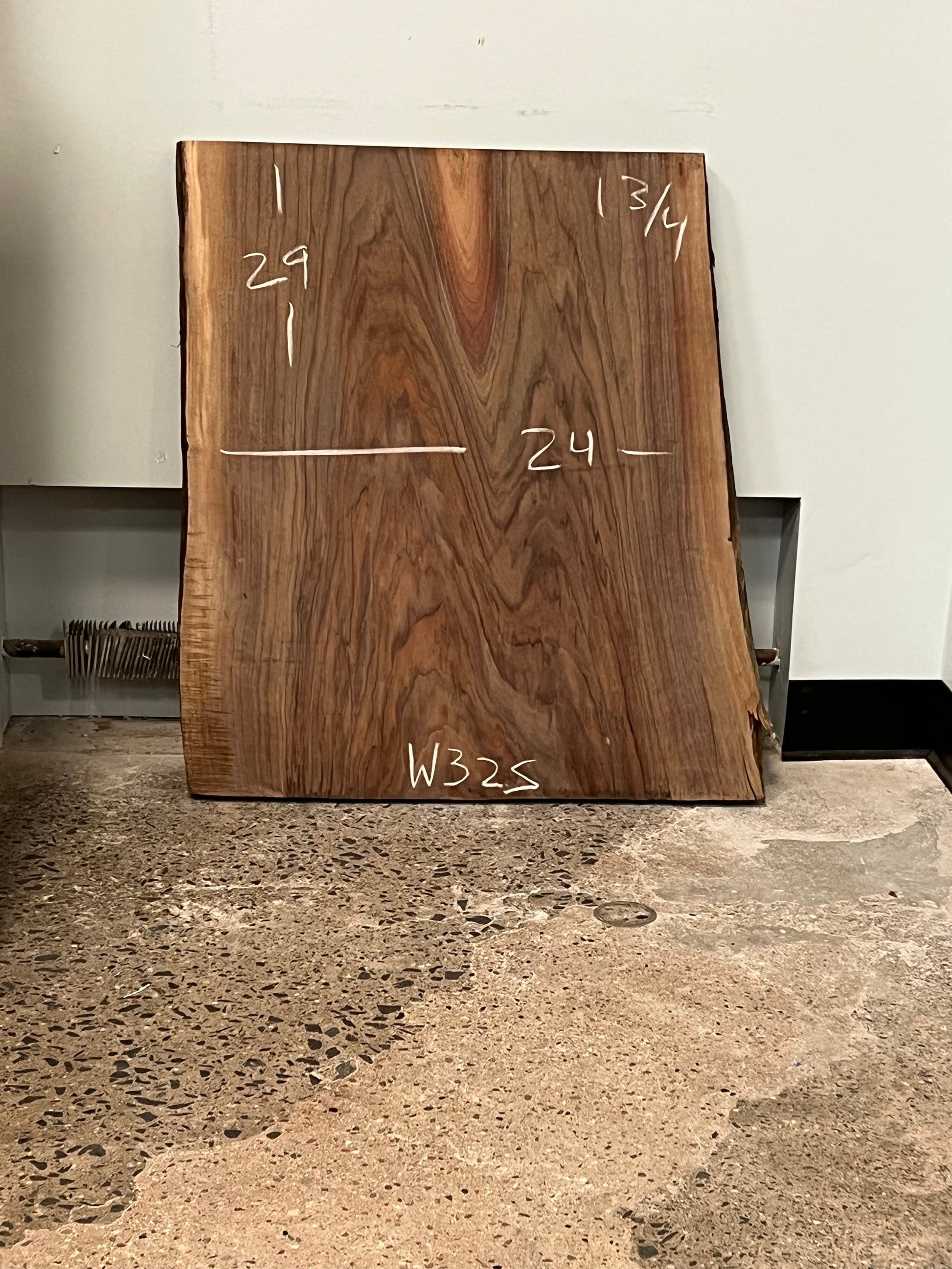 The Carpentry Shop Co., LLC Carpentry & Woodworking Project Plans 29" Walnut Slab