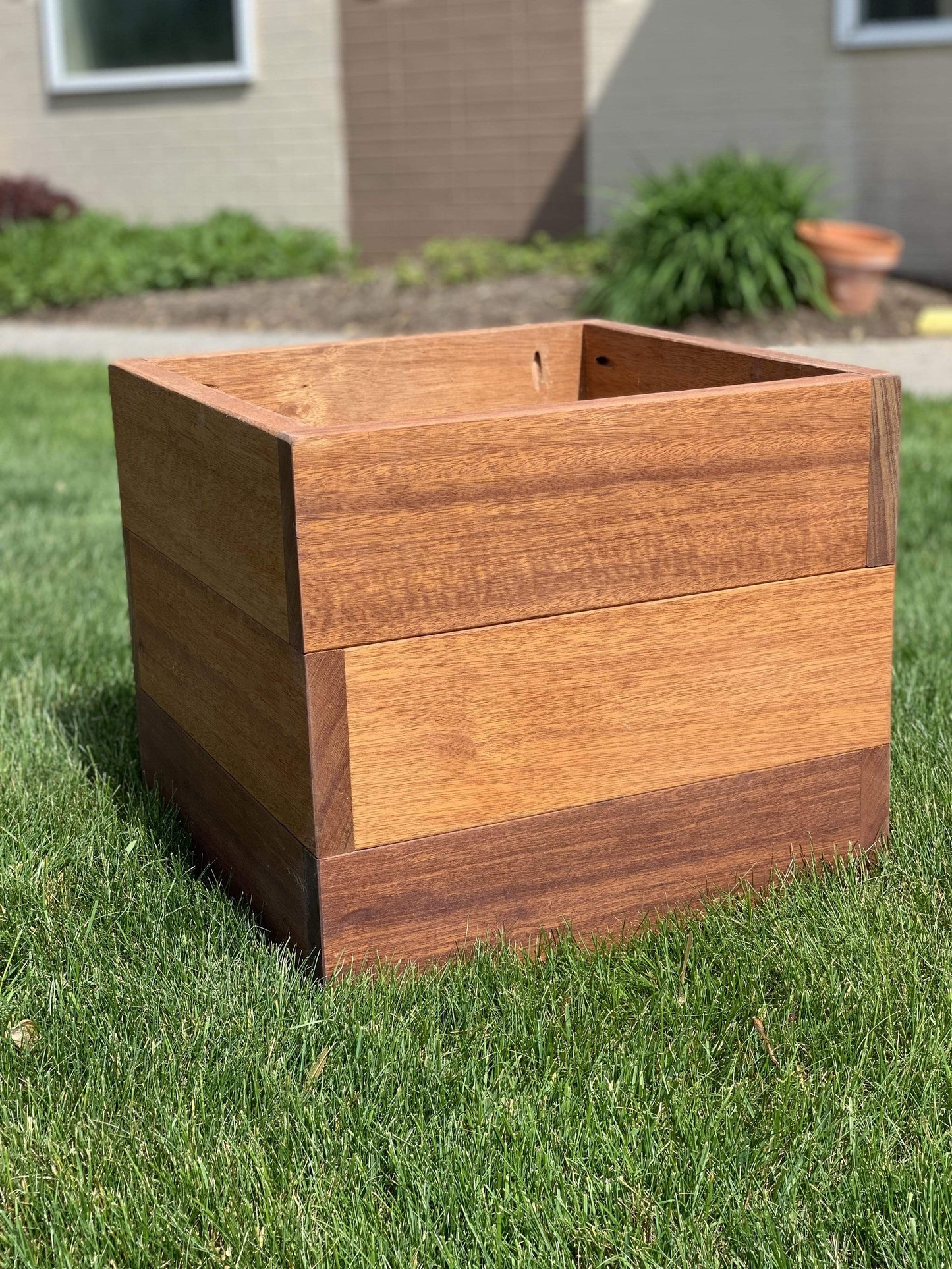 The Carpentry Shop Co., LLC outdoor furniture Wood Mahogany 18" Cube Planters